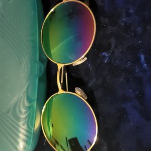 🎀Rainbow Mirrored Round Glass